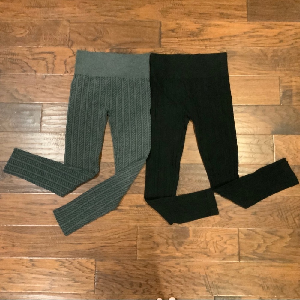 Source Unknown Dark Gray Patterned Leggings - image 1